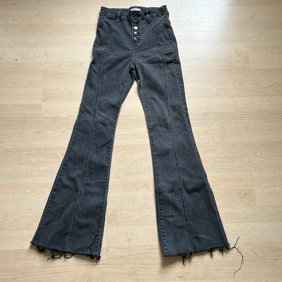 Cello Juniors Sz 3 Black Button Front High Waist Jeans Flare Rough Edge Bottoms - Picture 5 of 16